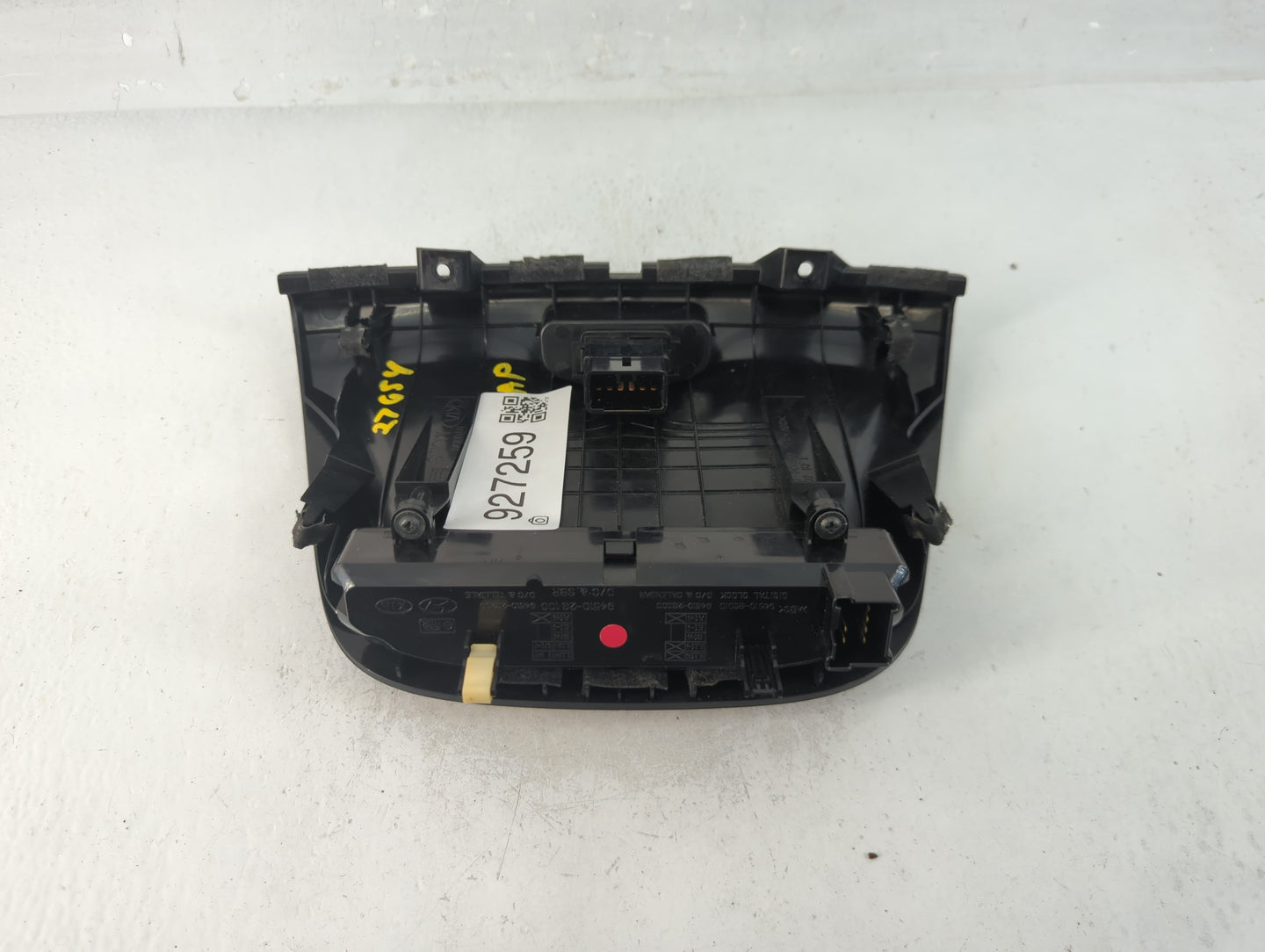 2008 Kia Optima Digitial Dash Clock P/N:84740-2G600 Fits OEM Used Auto Parts - Oemusedautoparts1.com