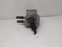 2006-2011 Kia Rio Throttle Body P/N:35170-26900 35100-26860 Fits Fits 2006 2007 2008 2009 2010 2011 OEM Used Auto Parts - Oe