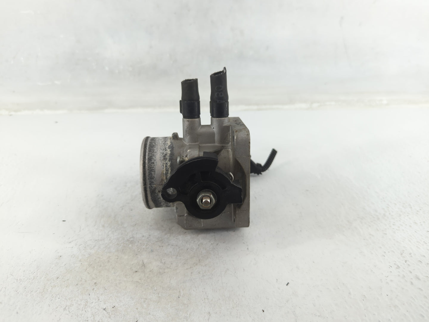 2006-2011 Kia Rio Throttle Body Fits Fits 2006 2007 2008 2009 2010 2011 OEM Used Auto Parts - Oemusedautoparts1.com