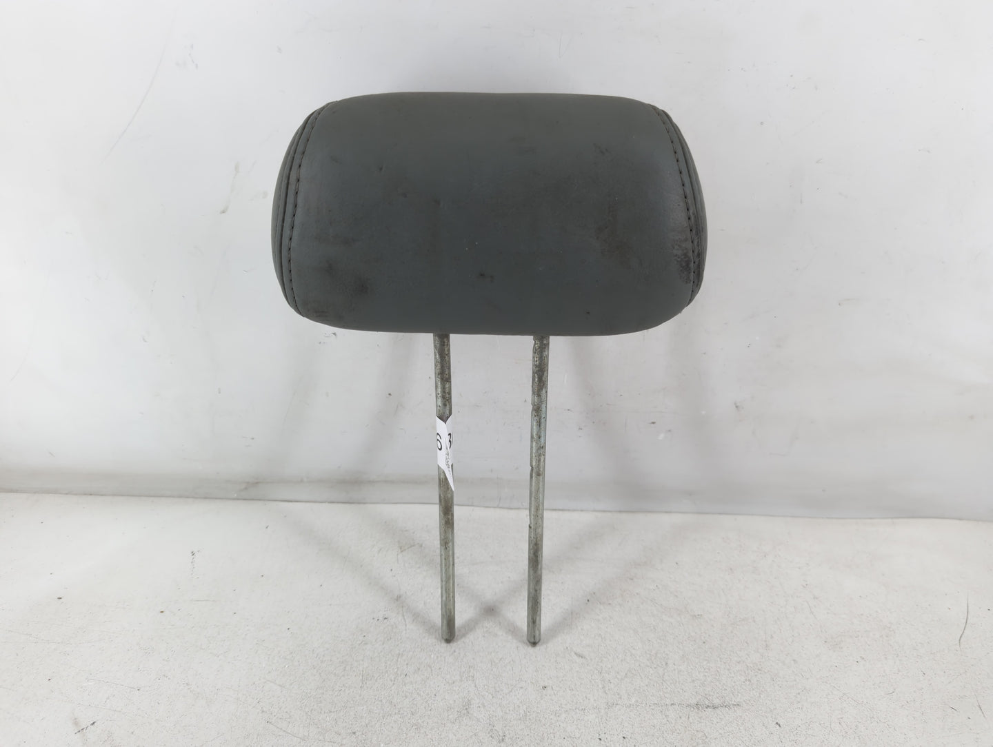 2006-2011 Kia Rio Headrest Head Rest Front Driver Passenger Seat Fits Fits 2006 2007 2008 2009 2010 2011 OEM Used Auto Parts