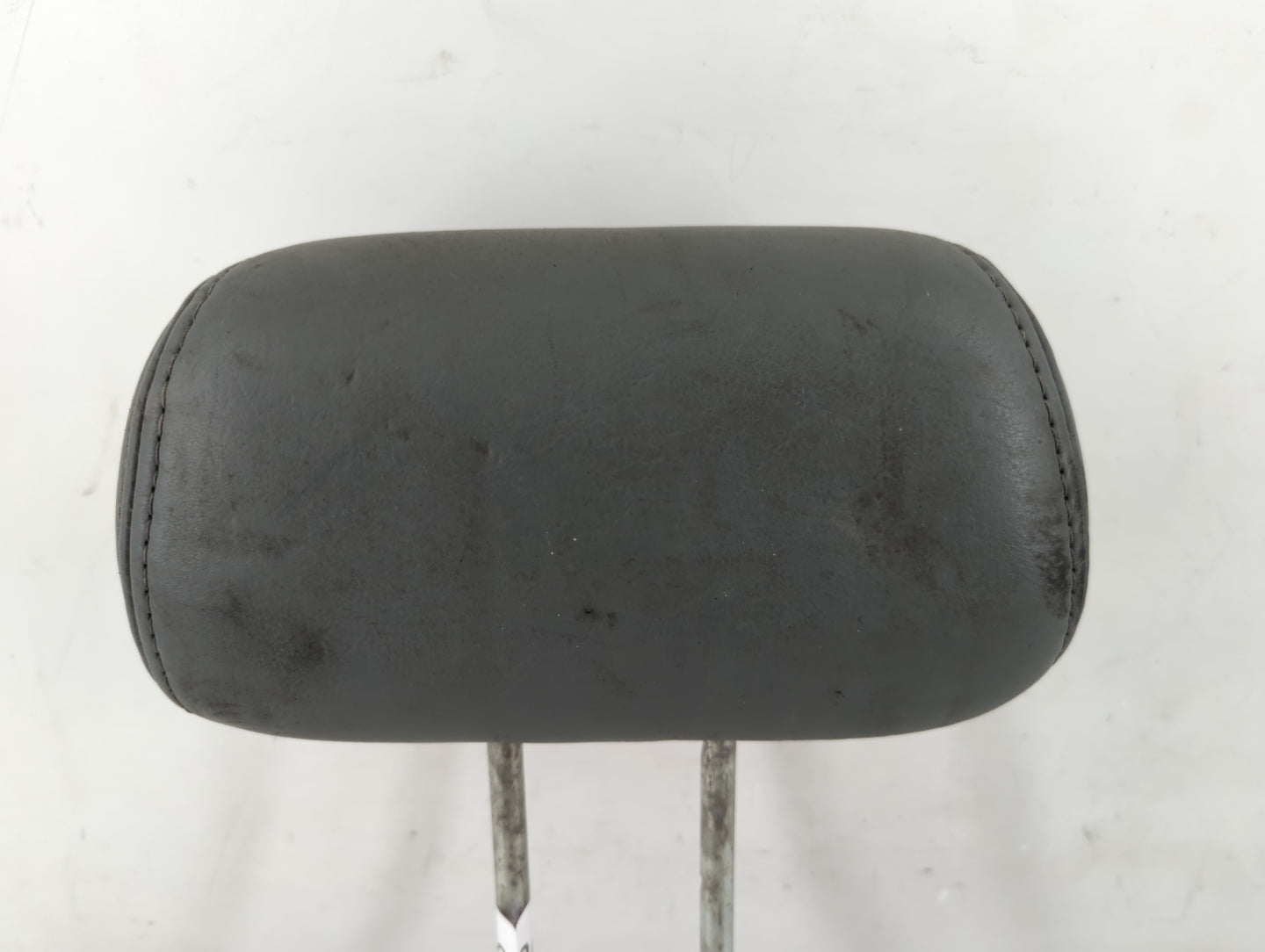 2006-2011 Kia Rio Headrest Head Rest Front Driver Passenger Seat Fits Fits 2006 2007 2008 2009 2010 2011 OEM Used Auto Parts