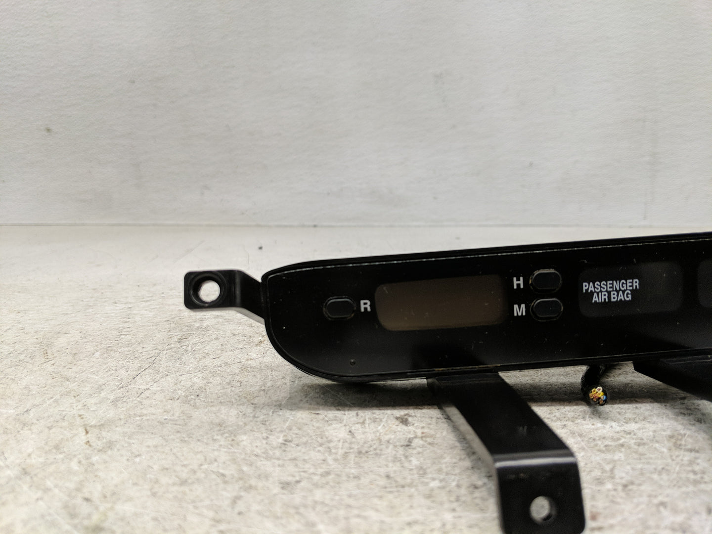 2007-2012 Kia Rondo Information Display Screen - Oemusedautoparts1.com