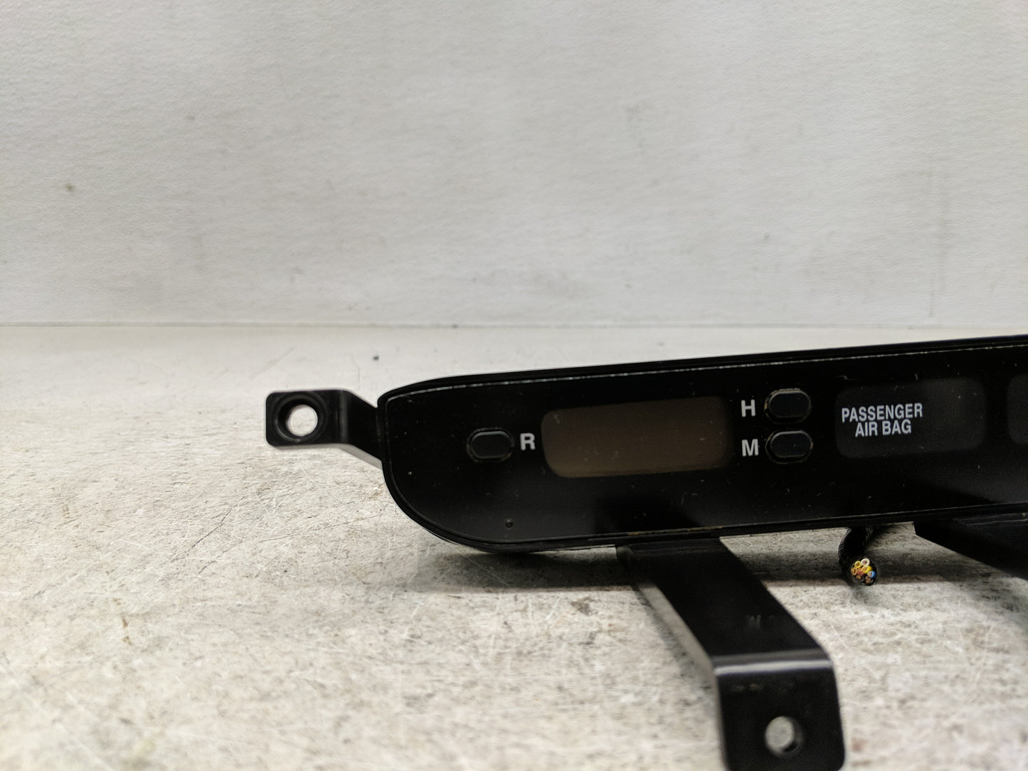 2007-2012 Kia Rondo Information Display Screen - Oemusedautoparts1.com
