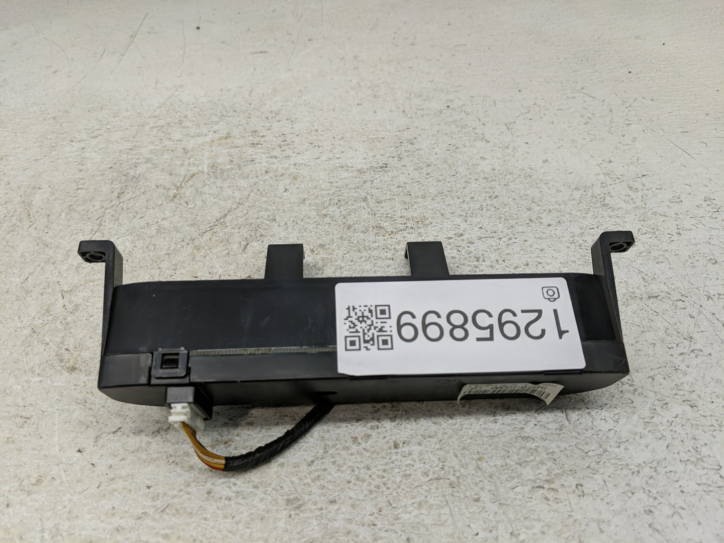 2007-2012 Kia Rondo Information Display Screen - Oemusedautoparts1.com