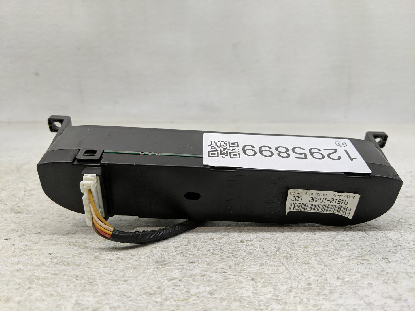 2007-2012 Kia Rondo Information Display Screen - Oemusedautoparts1.com