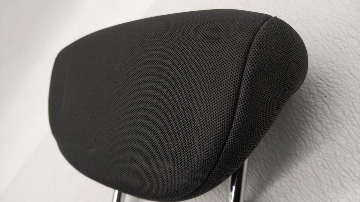 2008 Kia Rondo Headrest Head Rest Rear Center Seat Fits OEM Used Auto Parts - Oemusedautoparts1.com