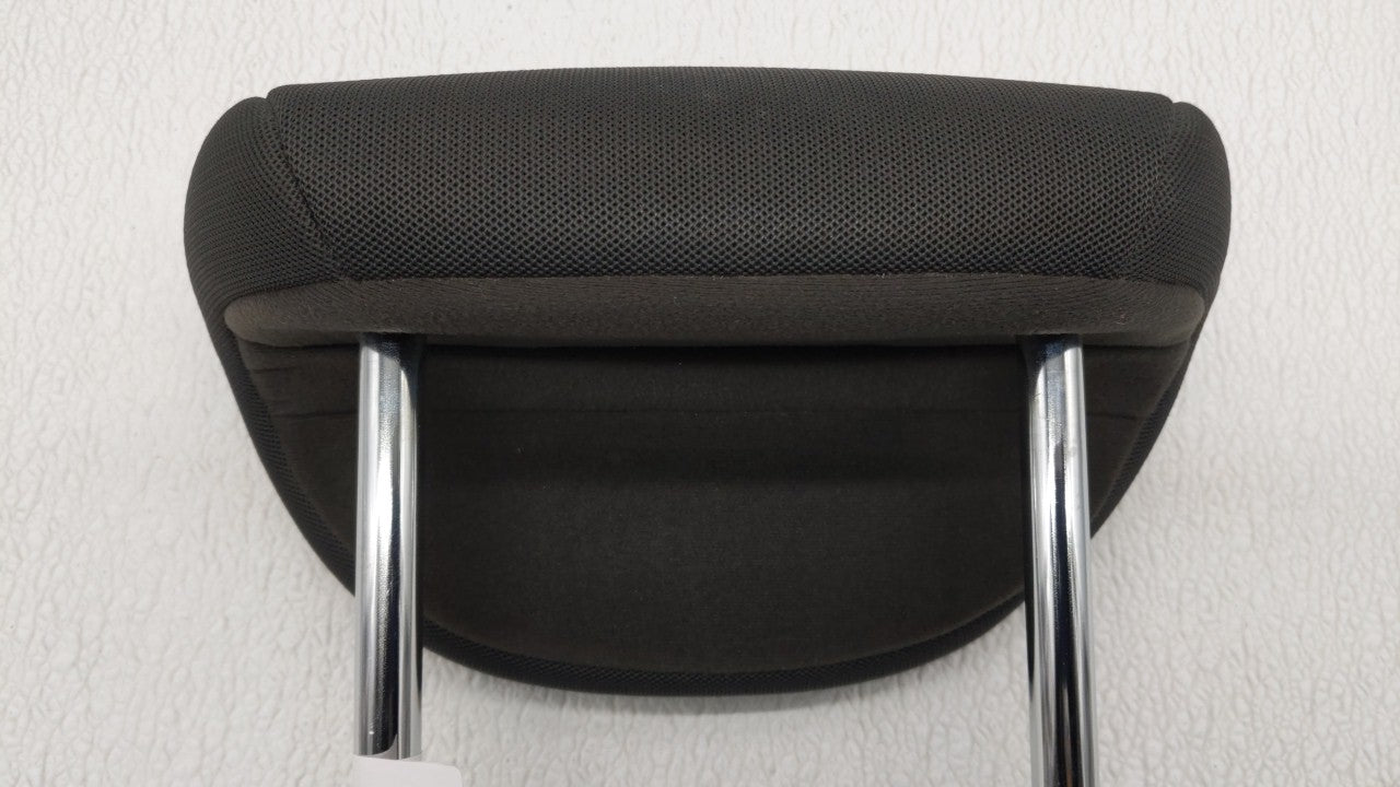 2007-2012 Kia Rondo Headrest Head Rest Rear Center Seat Fits Fits 2007 2008 2009 2010 2011 2012 OEM Used Auto Parts - Oemuse