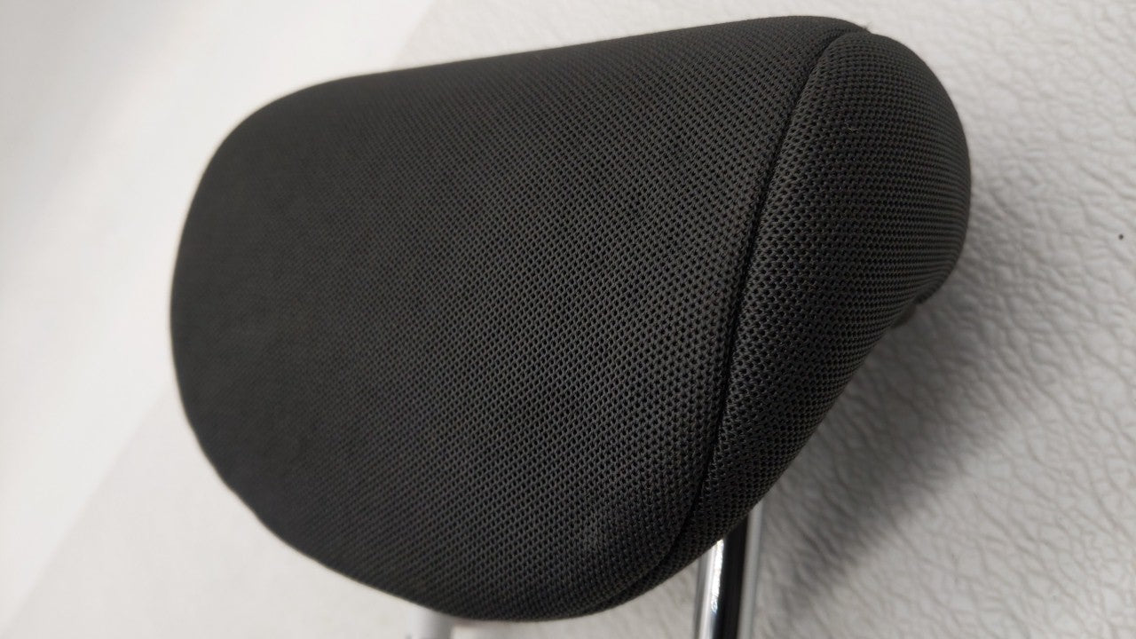 2007-2012 Kia Rondo Headrest Head Rest Rear Center Seat Fits Fits 2007 2008 2009 2010 2011 2012 OEM Used Auto Parts - Oemuse