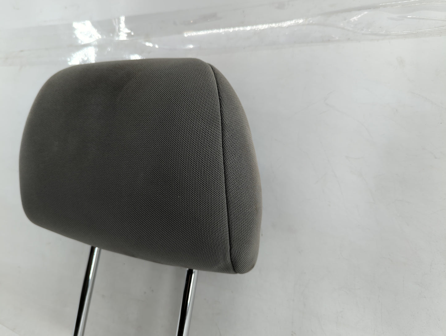 2007-2012 Kia Rondo Headrest Head Rest Front Driver Passenger Seat Fits Fits 2007 2008 2009 2010 2011 2012 OEM Used Auto Par