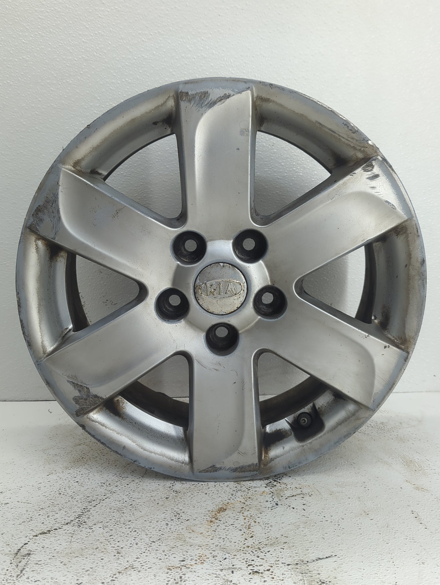 2007-2011 Kia Rondo Oem Wheel Rim 900211 - Oemusedautoparts1.com