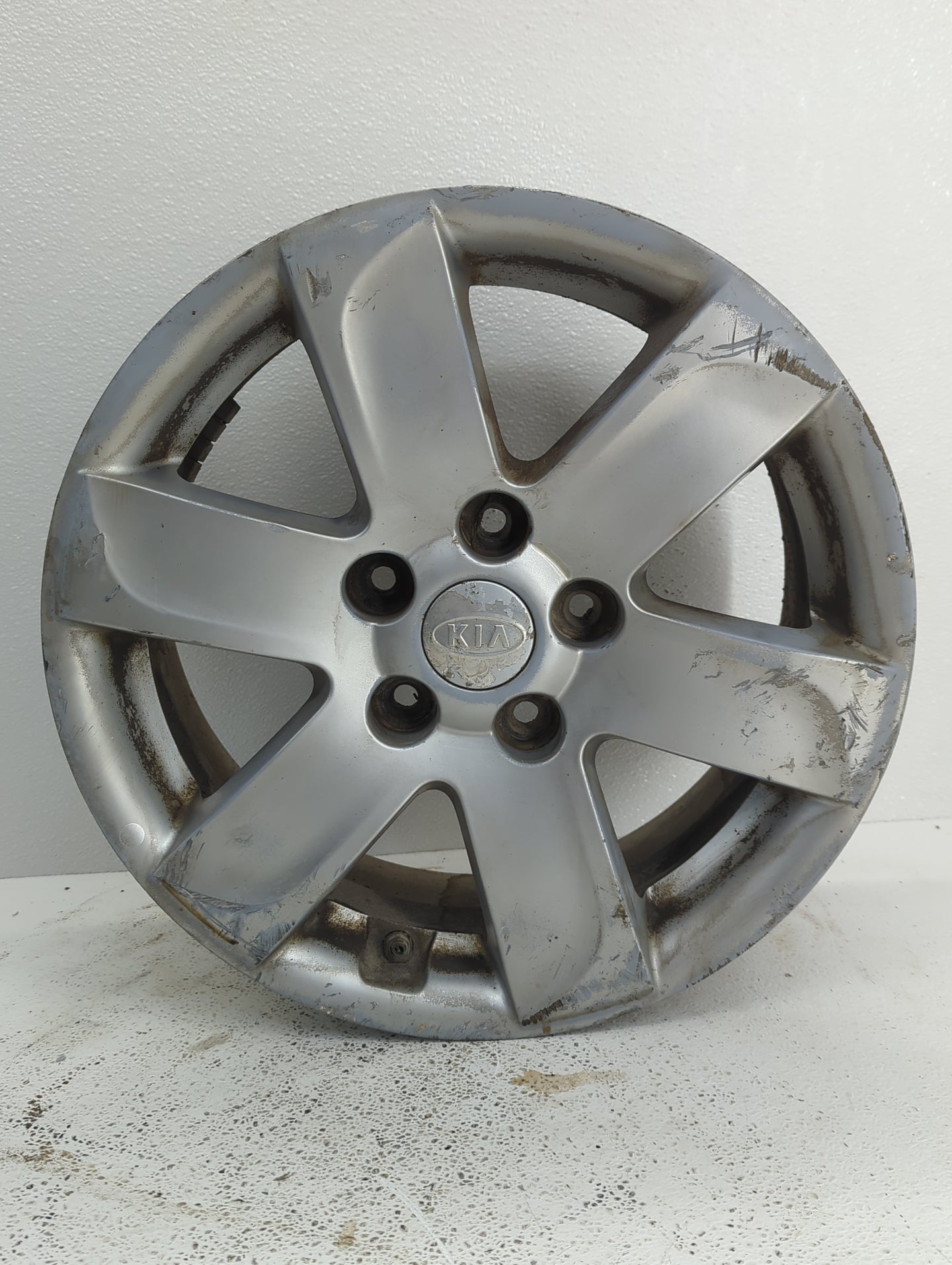 2007-2011 Kia Rondo Oem Wheel Rim 900212 - Oemusedautoparts1.com