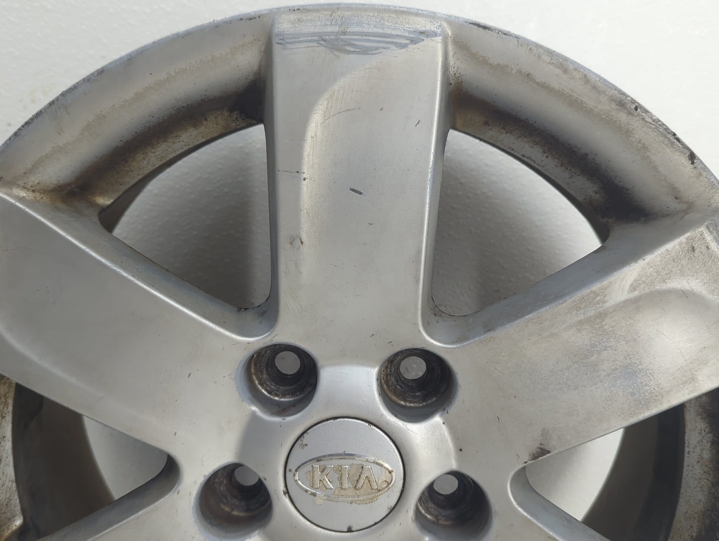 2007-2011 Kia Rondo Oem Wheel Rim 900214 - Oemusedautoparts1.com