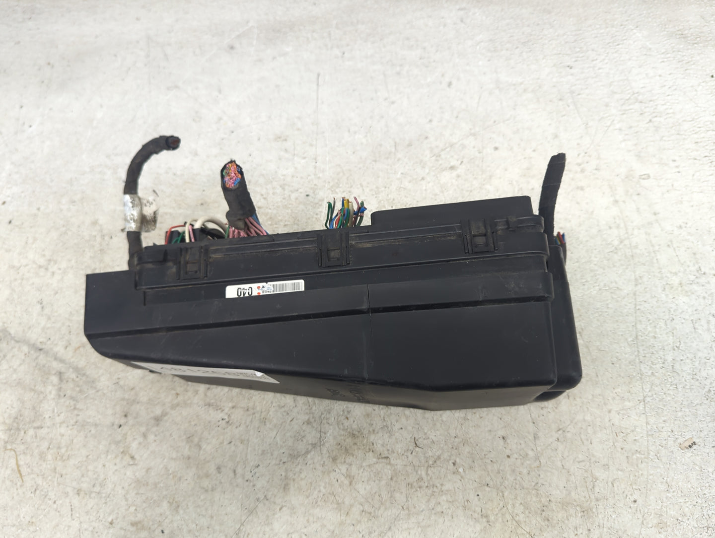 2006-2010 Kia Sedona Fusebox Fuse Box Panel Relay Module Fits Fits 2006 2007 2008 2009 2010 OEM Used Auto Parts - Oemusedaut