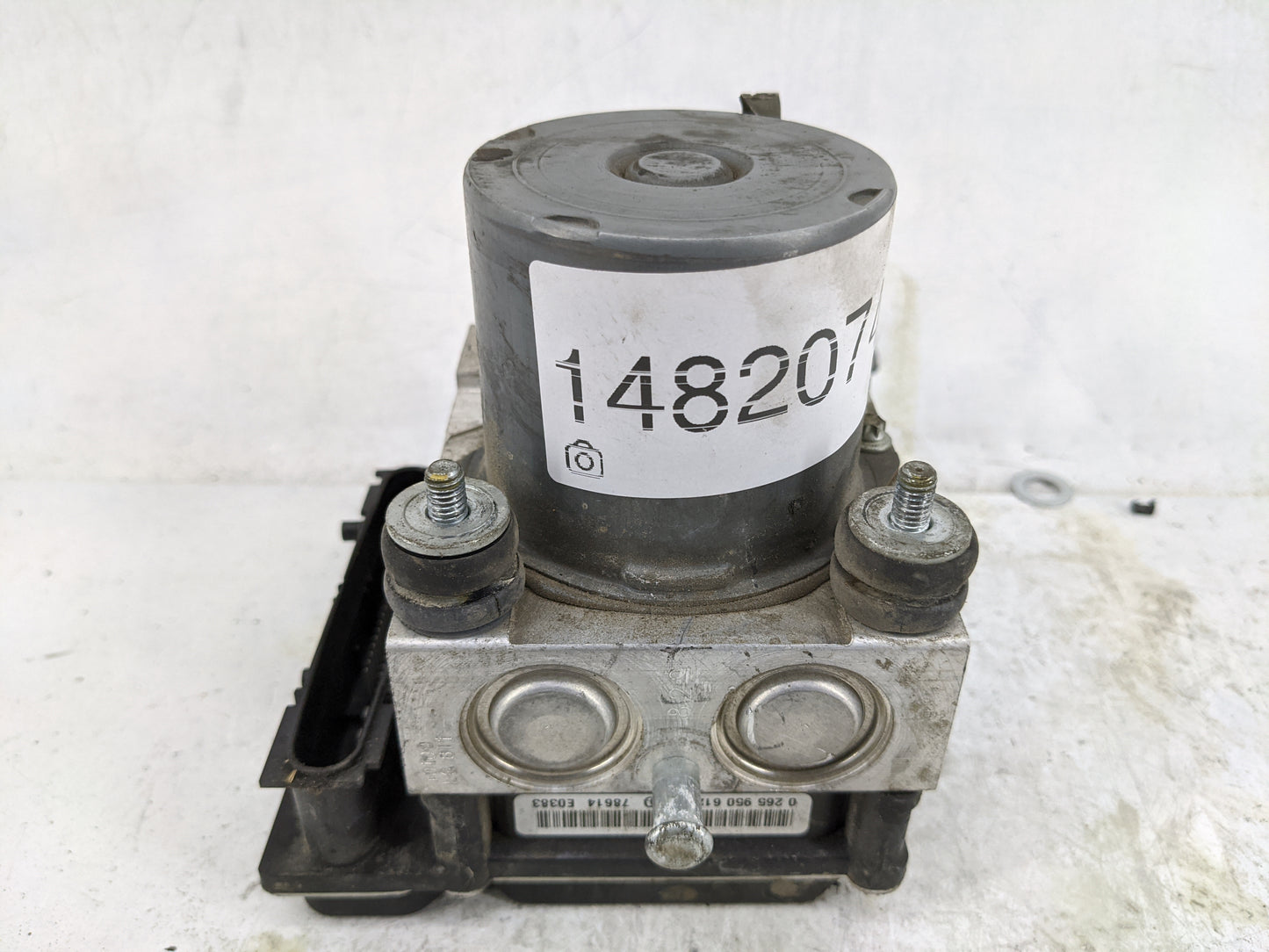 2006 Kia Sedona ABS Pump Control Module Replacement P/N:0265235218 58920-4D300, ESP1006, 080213/2/3400, 0265960616 Fits Fits