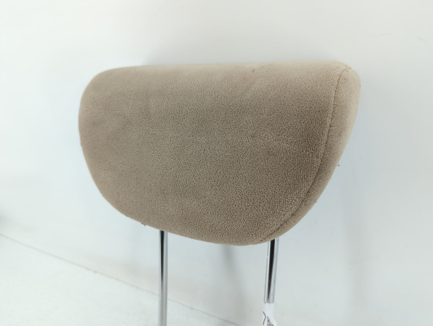2006-2009 Kia Sedona Headrest Head Rest Front Driver Passenger Seat Fits Fits 2006 2007 2008 2009 OEM Used Auto Parts - Oemu