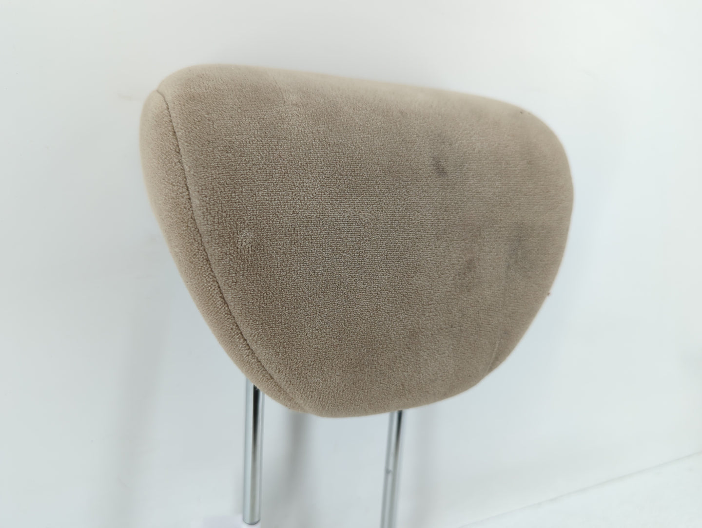 2006-2009 Kia Sedona Headrest Head Rest Front Driver Passenger Seat Fits Fits 2006 2007 2008 2009 OEM Used Auto Parts - Oemu