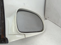 2002-2005 Kia Sedona Passenger Right Side View Manual Door Mirror White - Oemusedautoparts1.com