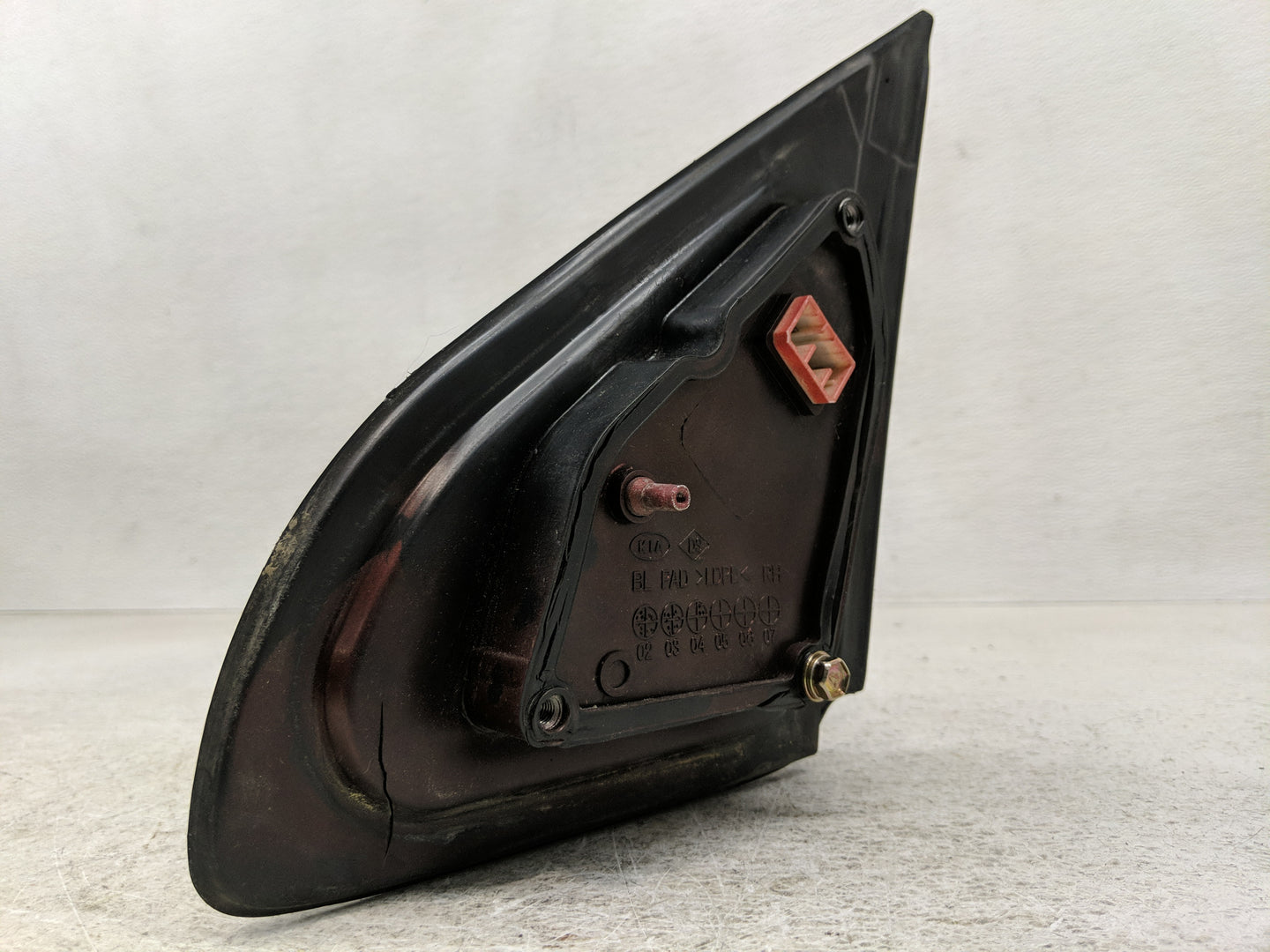 2003-2009 Kia Sorento Passenger Side View Mirror - Right Door Mirror OEM Used - Oemusedautoparts1.com