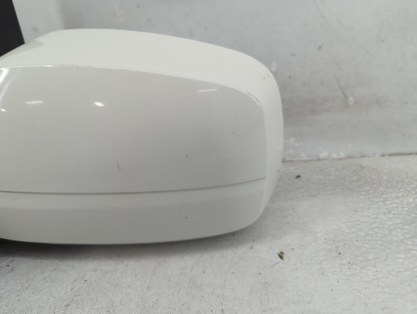 2003-2009 Kia Sorento Driver Side View Mirror - Left Door Mirror OEM Used - Oemusedautoparts1.com