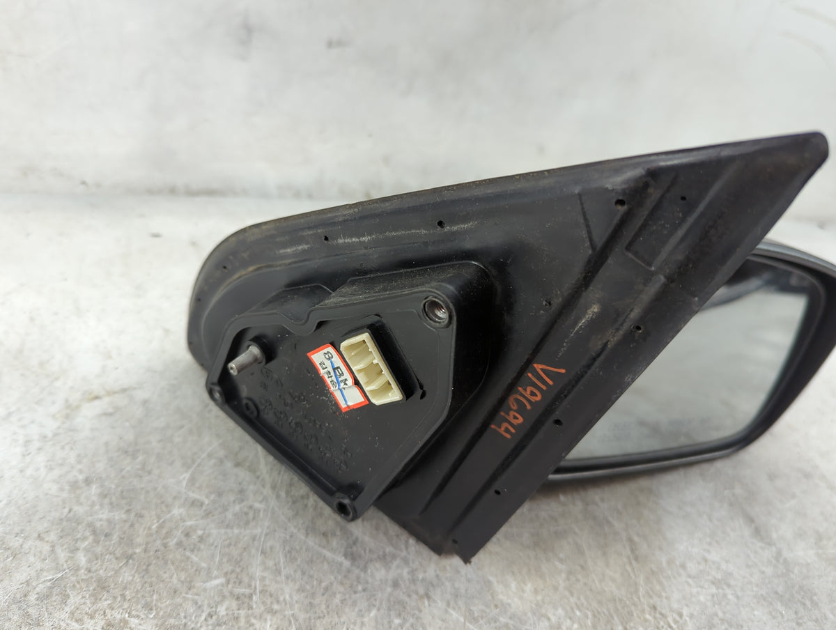 2003-2009 Kia Sorento Passenger Side View Mirror - Right Door Mirror OEM Used - Oemusedautoparts1.com
