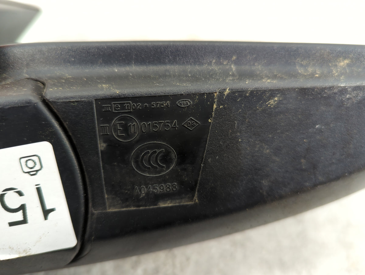 2003-2009 Kia Sorento Passenger Side View Mirror - Right Door Mirror OEM Used - Oemusedautoparts1.com