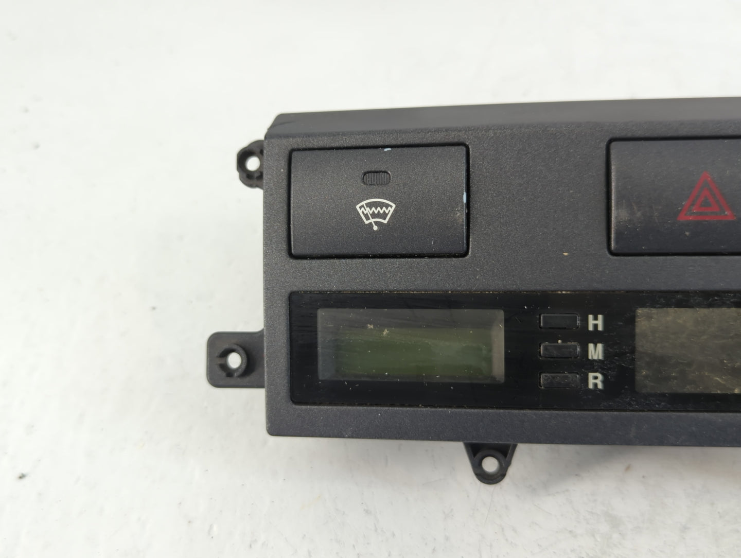 2008 Kia Sorento Hazard Switch 94500-3e510 - Oemusedautoparts1.com