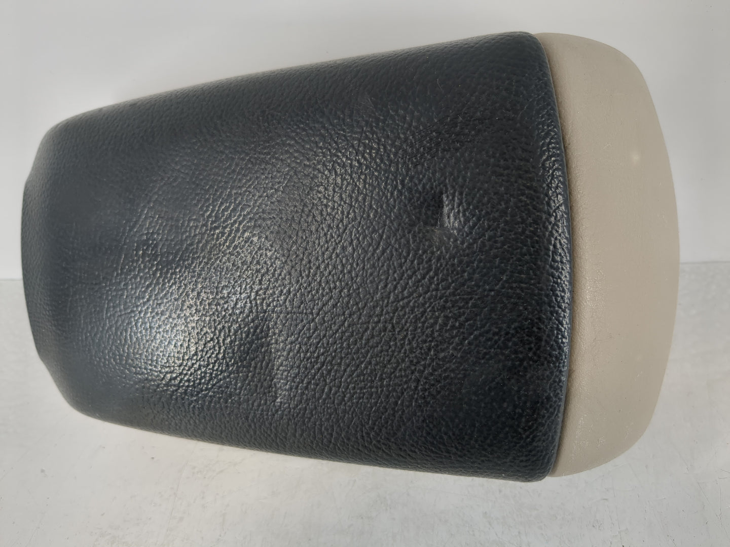 2008 Kia Spectra Center Console Armrest Cover Lid Fits OEM Used Auto Parts - Oemusedautoparts1.com