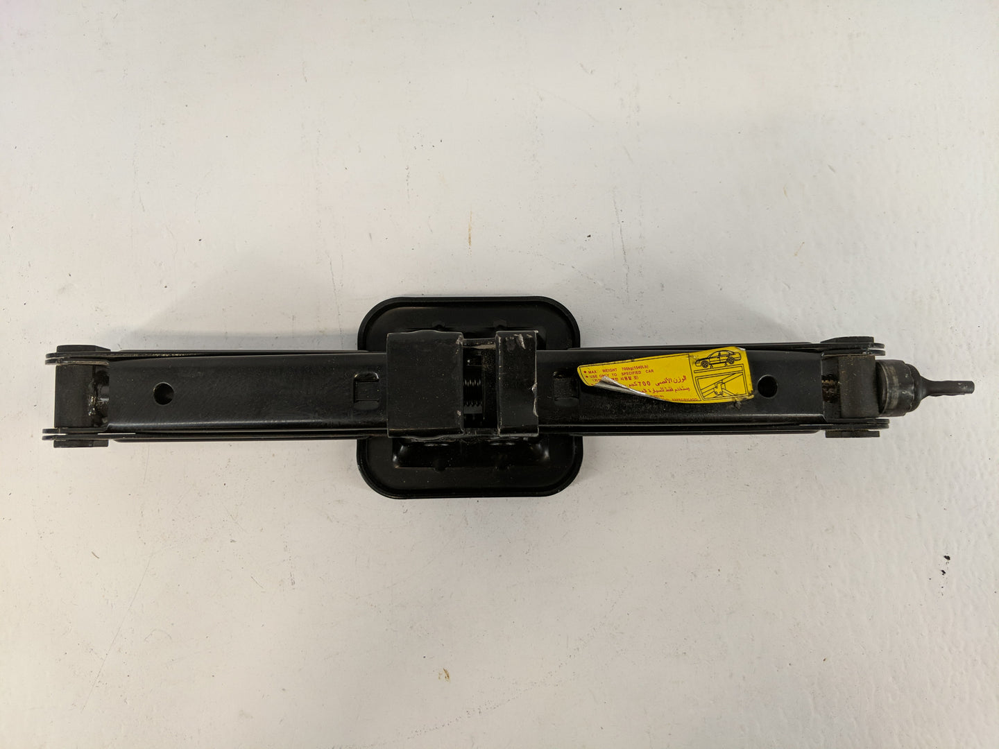 2008 Kia Spectra Spare Scissor Car Jack 1100660 - Oemusedautoparts1.com