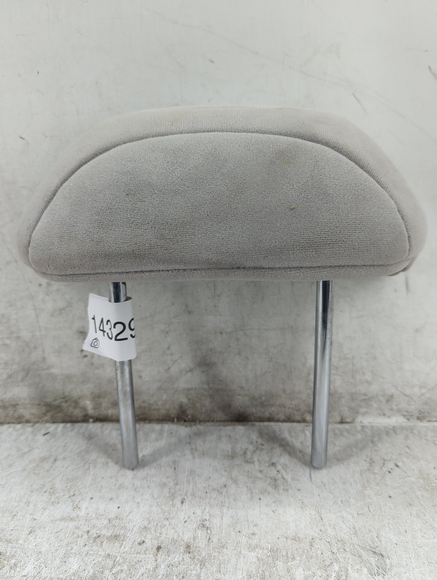 2004-2009 Kia Spectra Headrest Head Rest Front Driver Seat Grey - Oemusedautoparts1.com