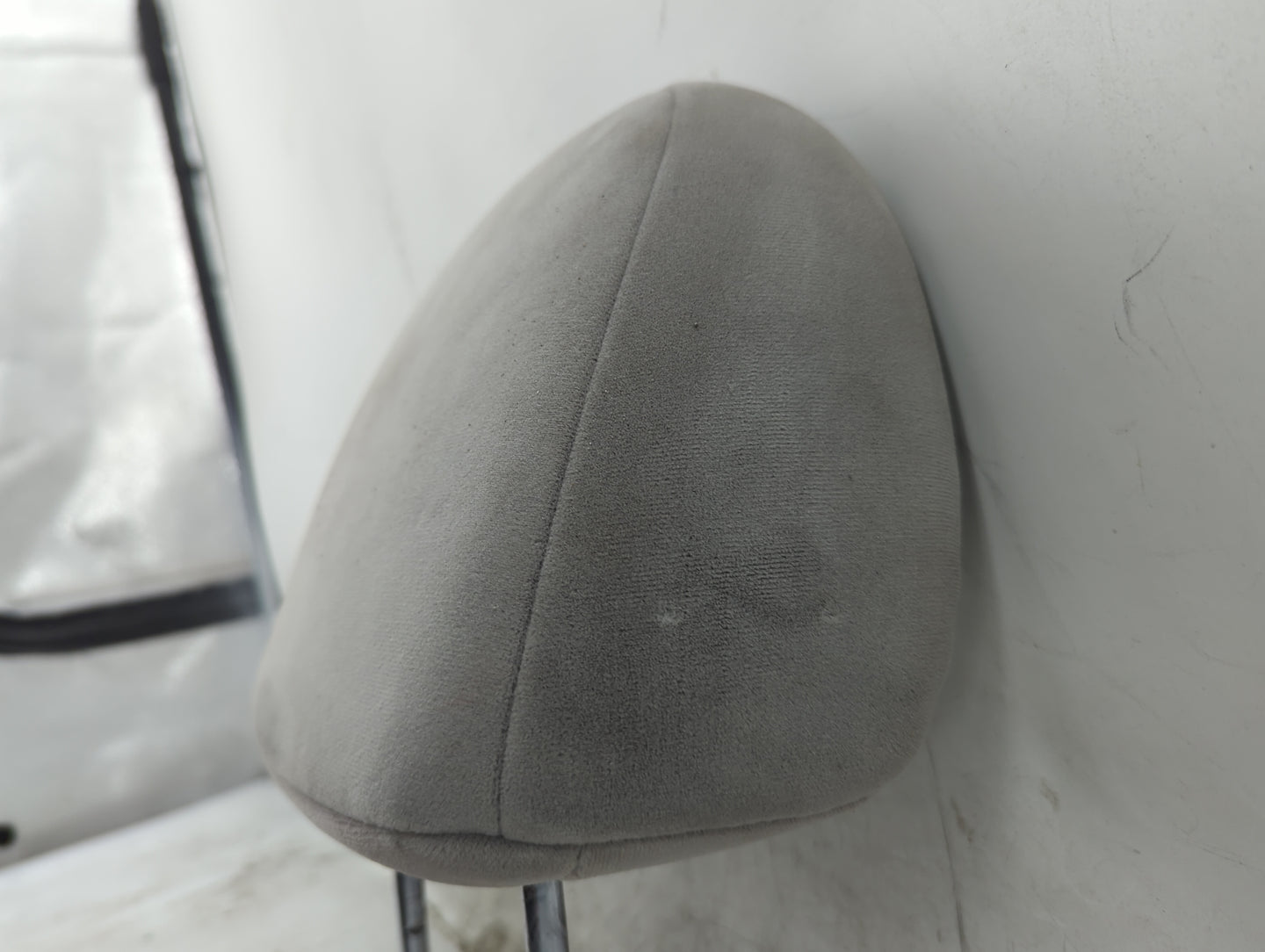 2004-2009 Kia Spectra Headrest Head Rest Front Driver Passenger Seat Fits Fits 2004 2005 2006 2007 2008 2009 OEM Used Auto P