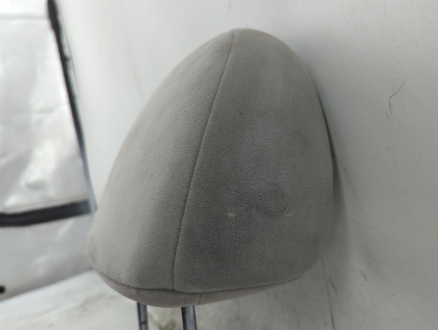 2004-2009 Kia Spectra Headrest Head Rest Front Driver Passenger Seat Fits Fits 2004 2005 2006 2007 2008 2009 OEM Used Auto P