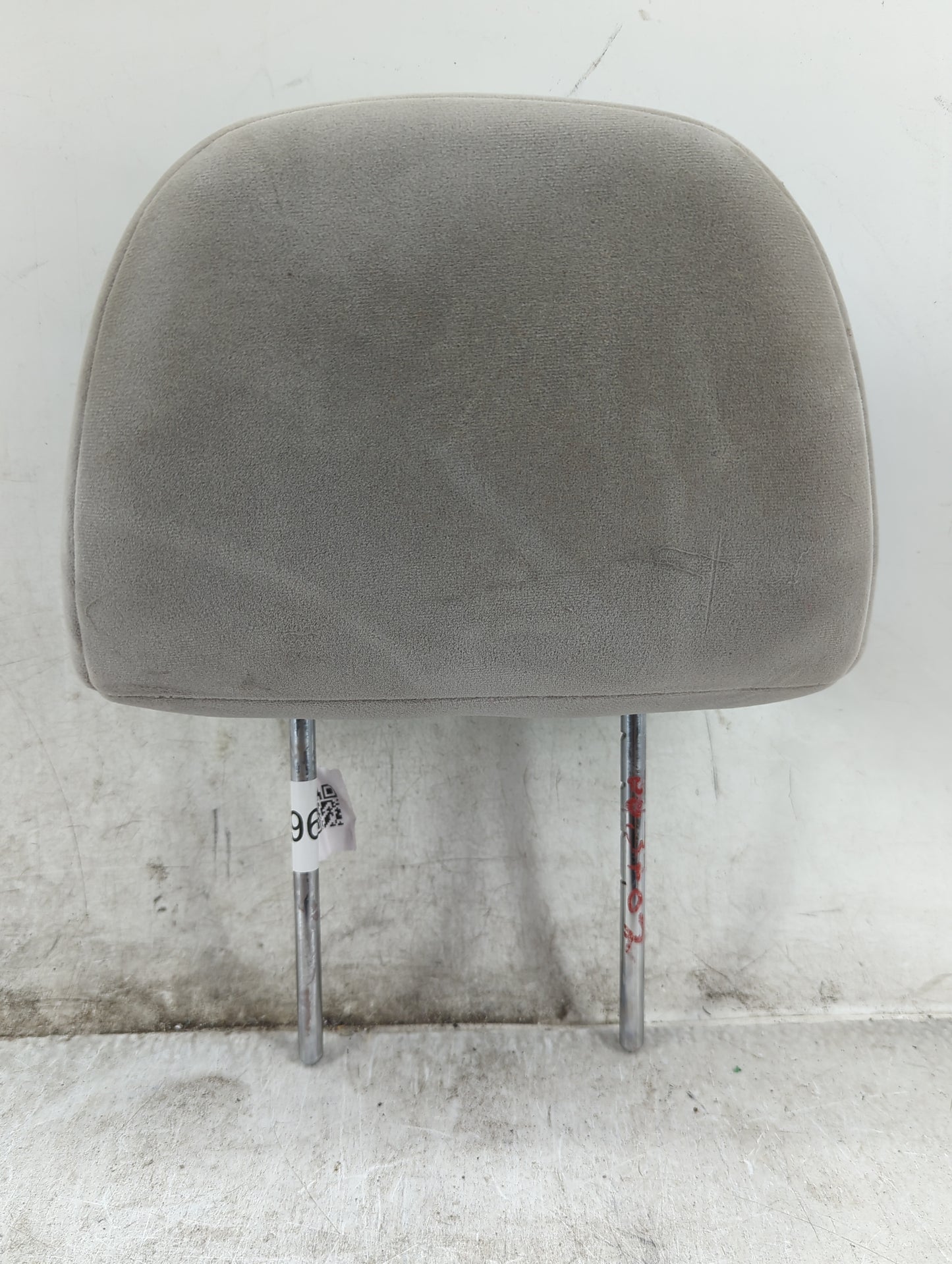 2004-2009 Kia Spectra Headrest Head Rest Front Driver Passenger Seat Fits Fits 2004 2005 2006 2007 2008 2009 OEM Used Auto P