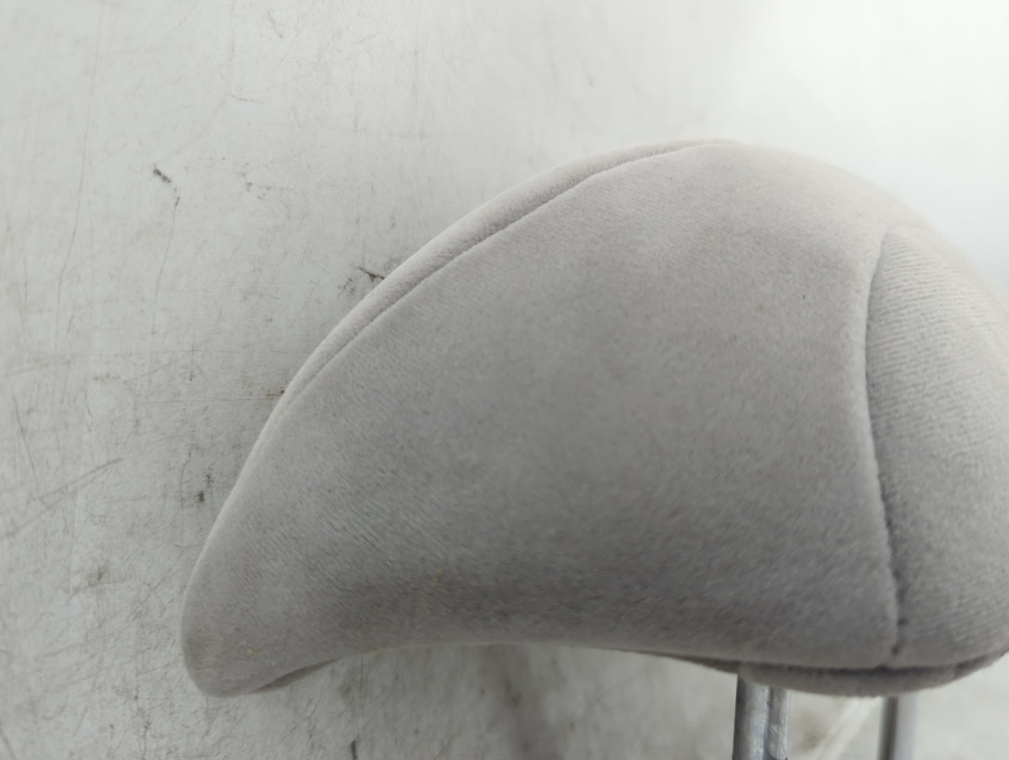 2004-2009 Kia Spectra Headrest Head Rest Front Driver Seat Grey - Oemusedautoparts1.com