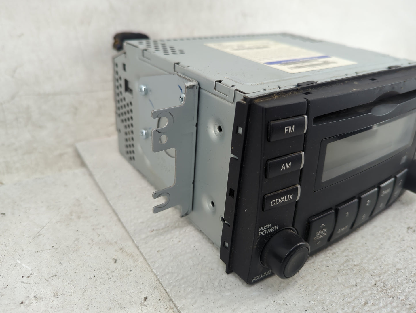 2007-2009 Kia Spectra Radio AM FM Cd Player Receiver Replacement P/N:96150-2F700 Fits Fits 2007 2008 2009 OEM Used Auto Part