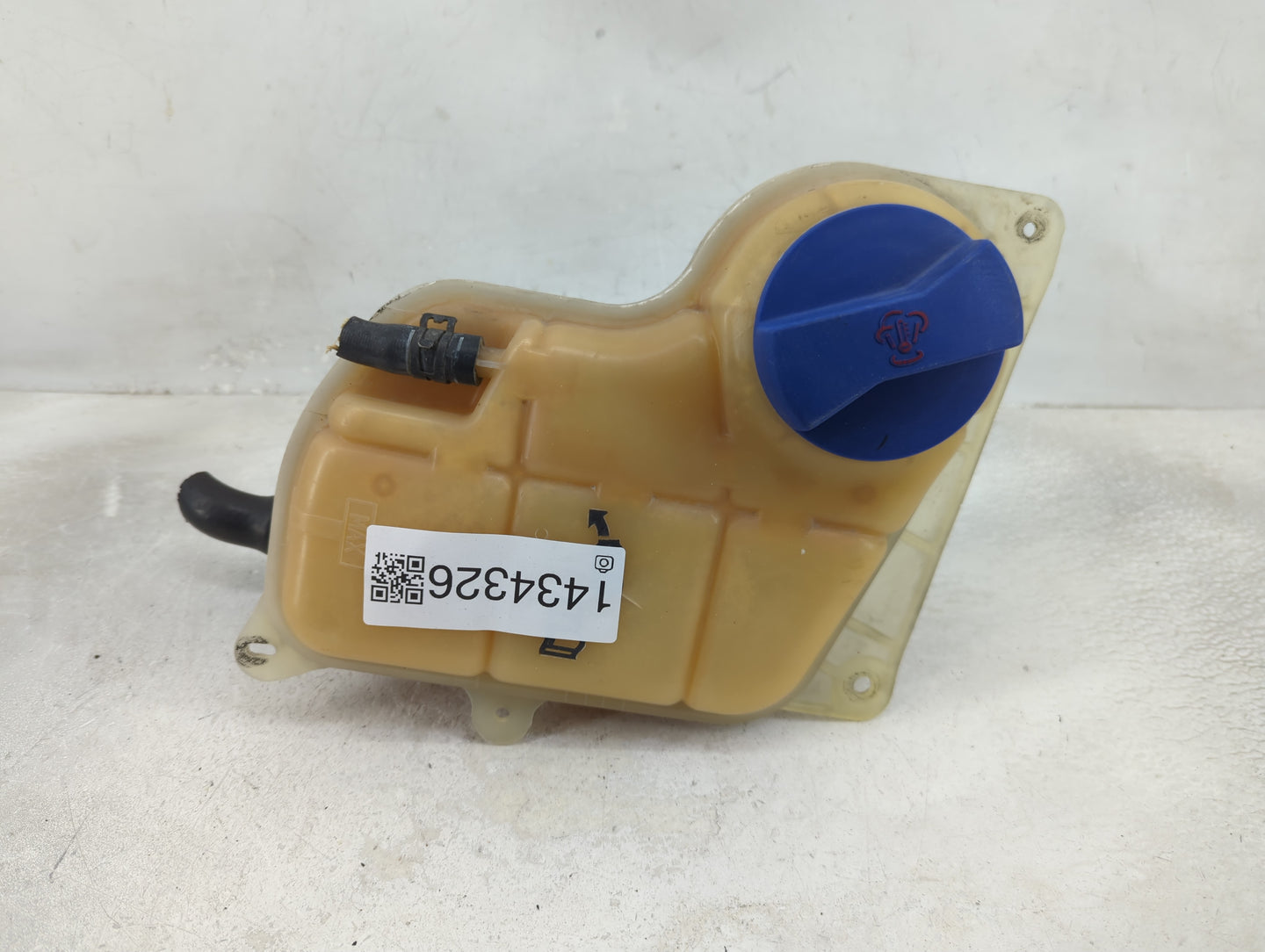 2008-2009 Kia Spectra Windshield Washer Fluid Reservoir Bottle Oem - Oemusedautoparts1.com
