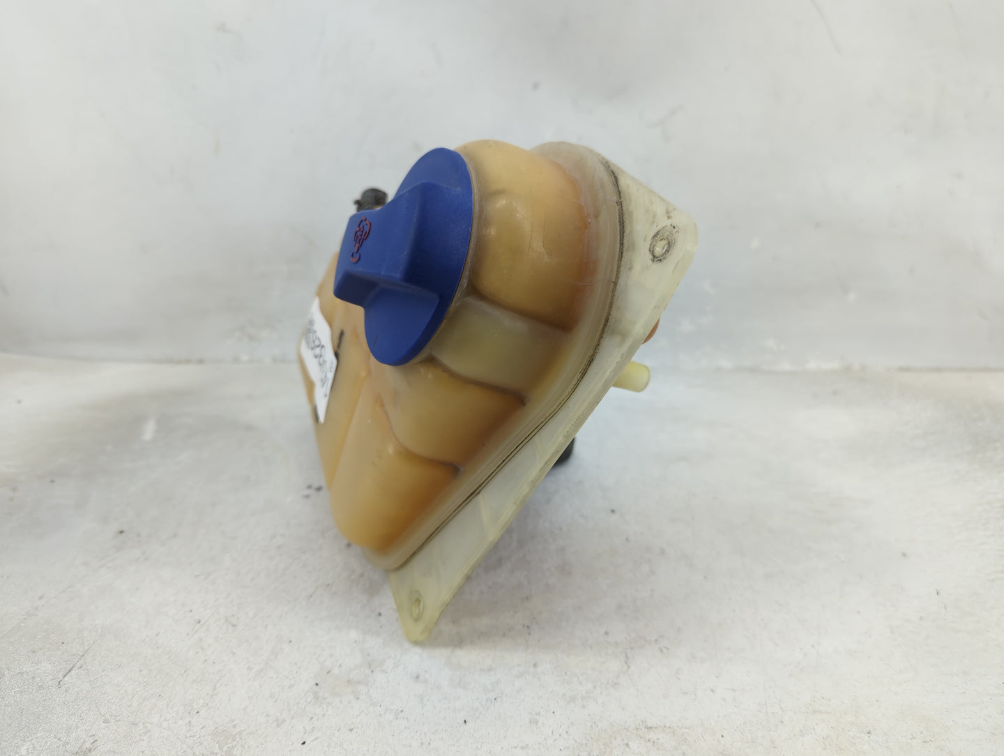 2008-2009 Kia Spectra Windshield Washer Fluid Reservoir Bottle Oem - Oemusedautoparts1.com