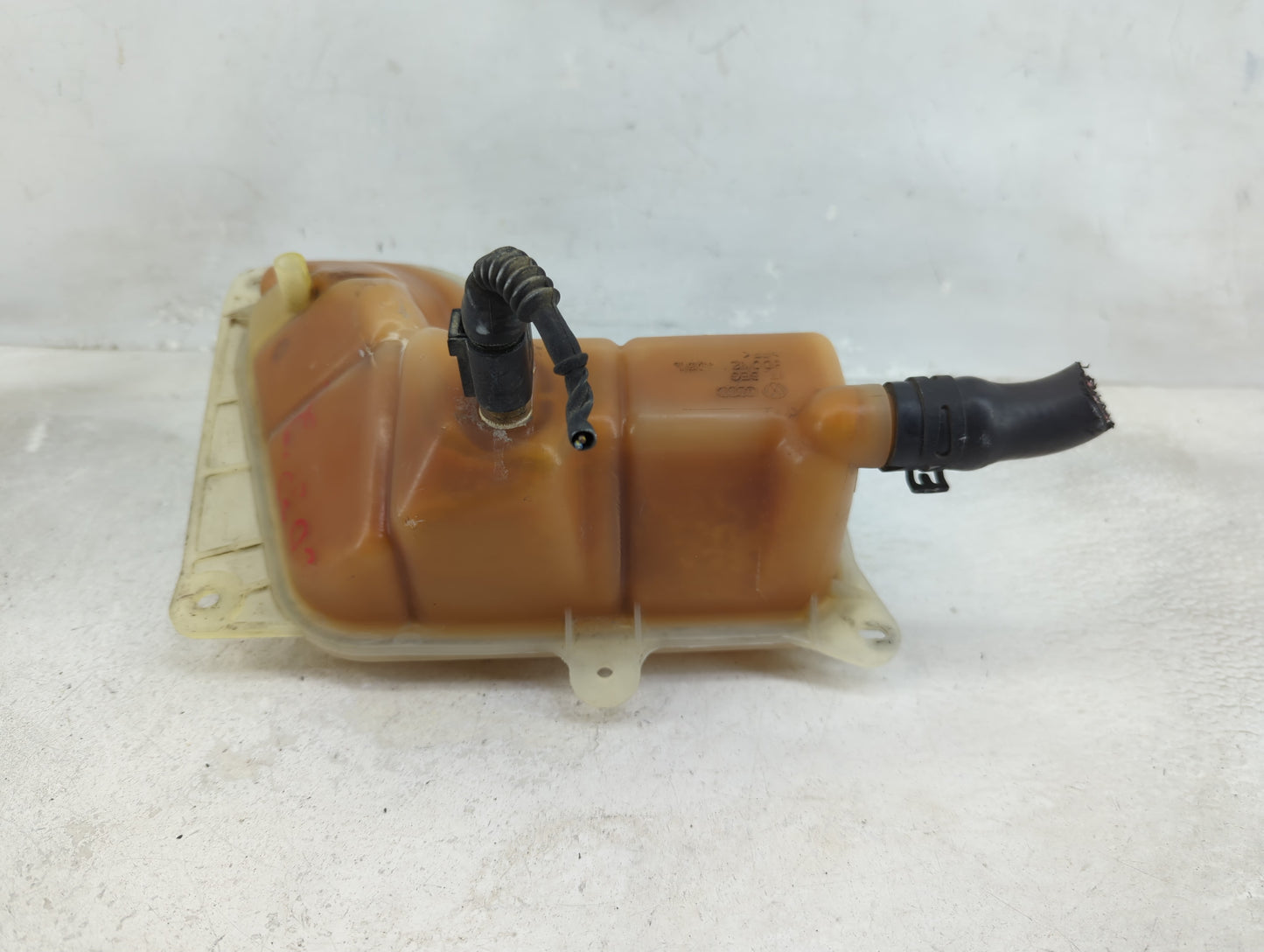 2008-2009 Kia Spectra Windshield Washer Fluid Reservoir Bottle Oem - Oemusedautoparts1.com