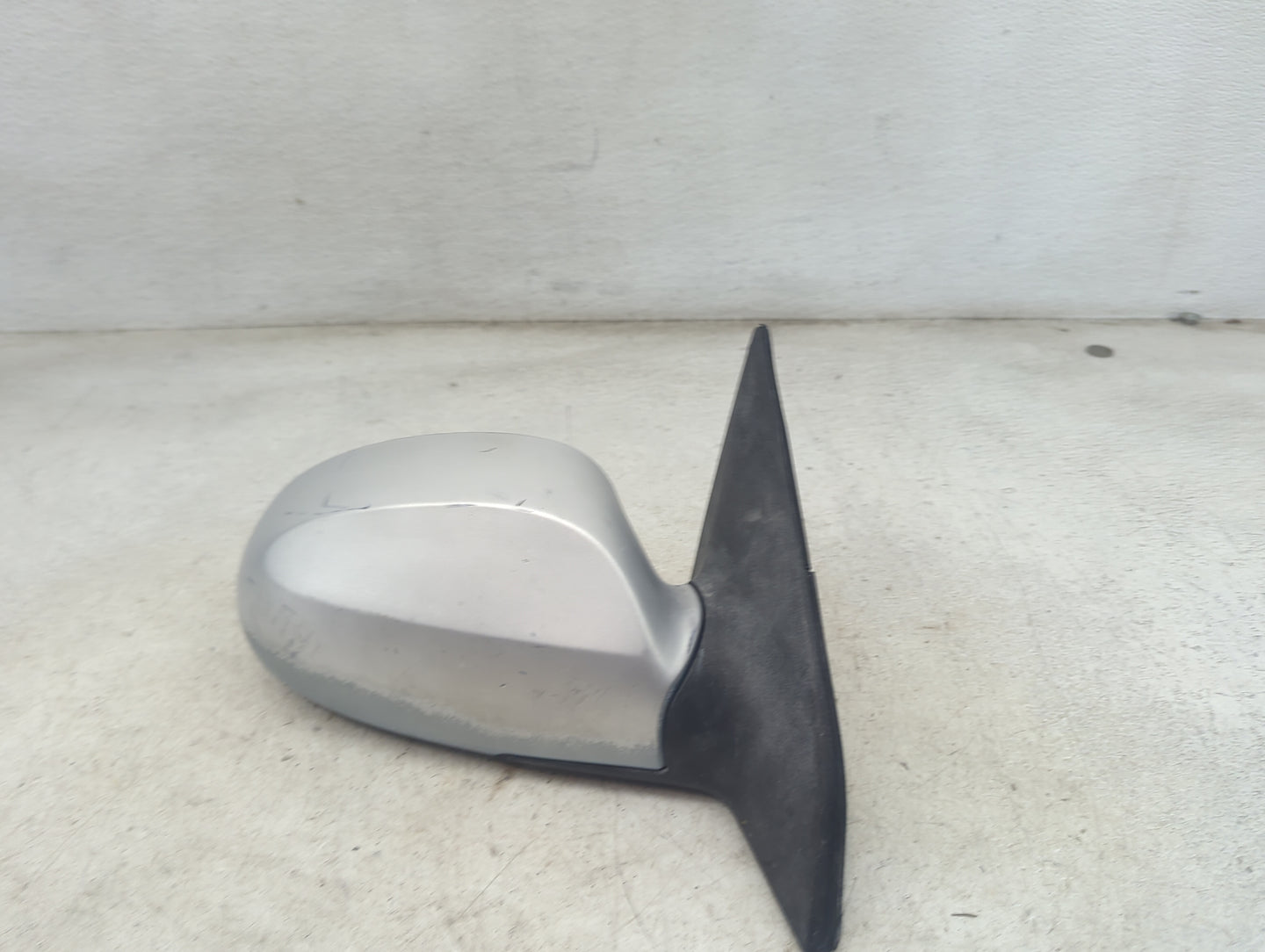 2004-2009 Kia Spectra Passenger Side View Mirror - Right Door Mirror OEM Used - Oemusedautoparts1.com