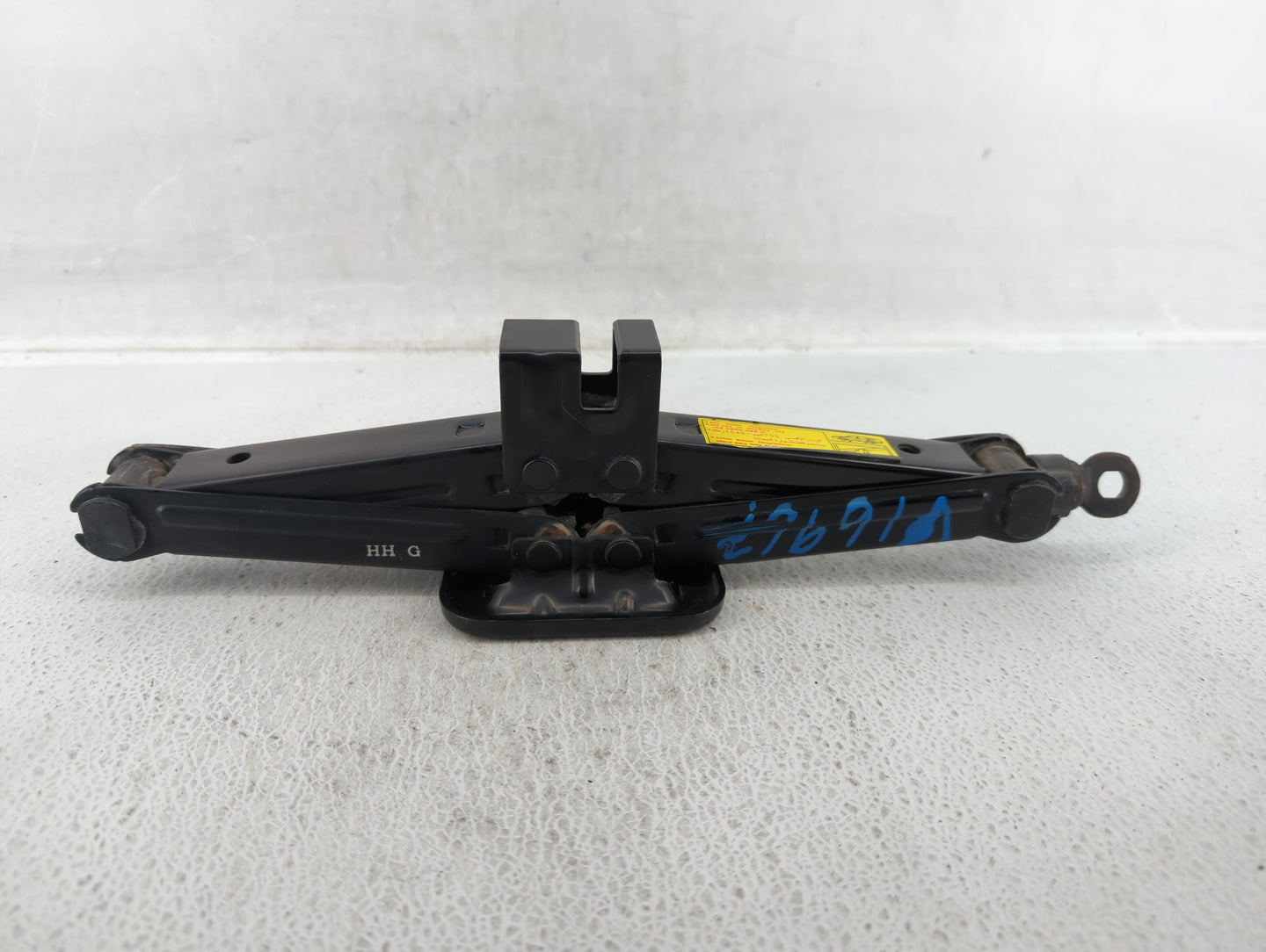 2008 Kia Spectra Spare Scissor Car Jack - Oemusedautoparts1.com