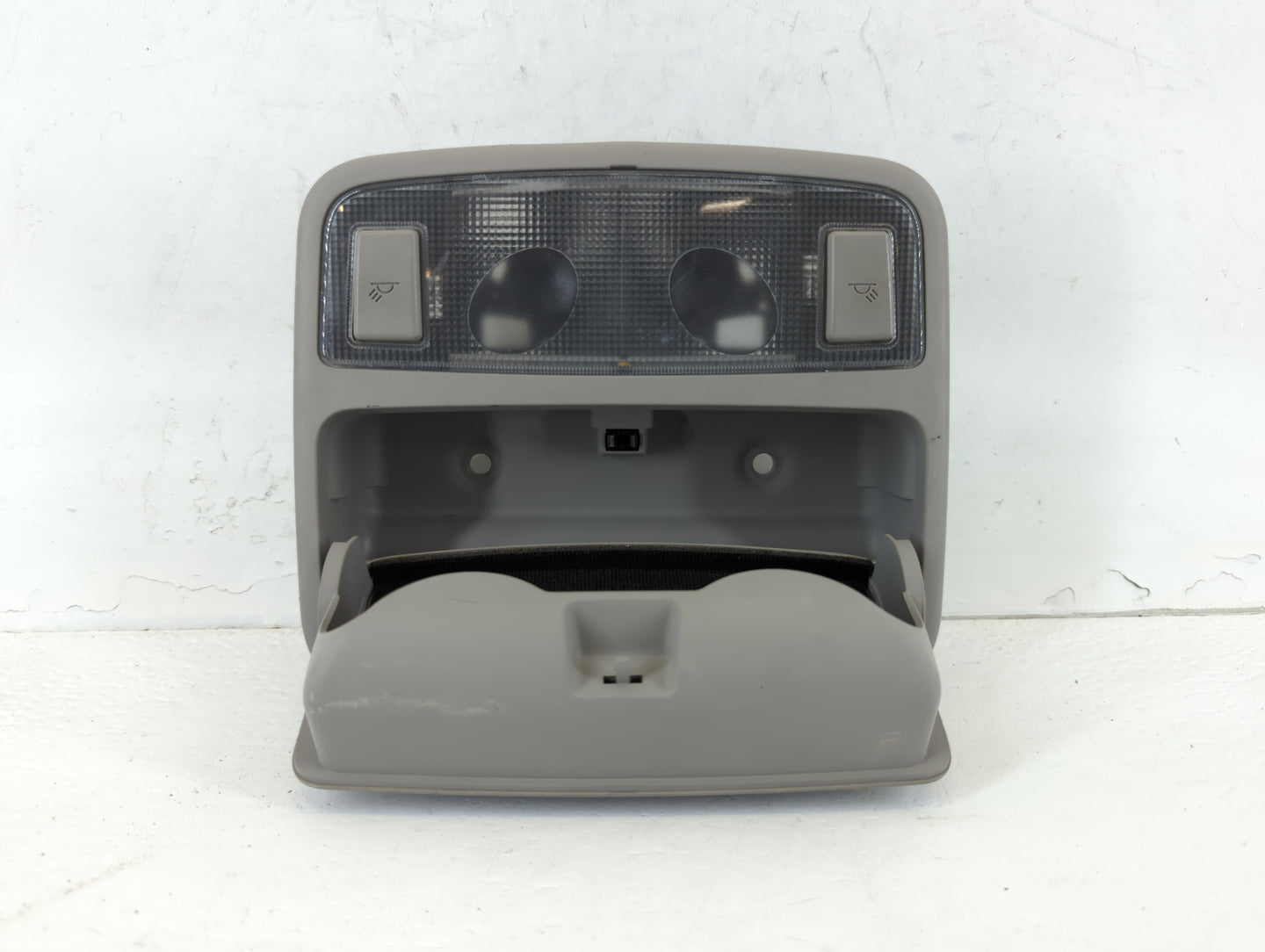 2008 Kia Spectra Overhead Roof Console - Oemusedautoparts1.com