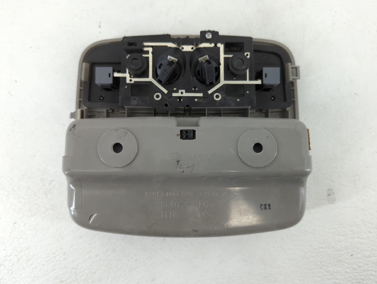 2008 Kia Spectra Overhead Roof Console - Oemusedautoparts1.com