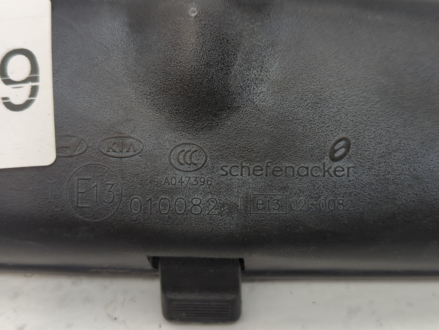 2008-2009 Kia Spectra Interior Rear View Mirror Replacement OEM P/N:E13 010082 Fits Fits 2008 2009 OEM Used Auto Parts - Oem