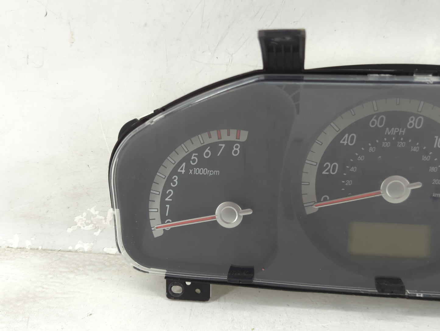 2008 Kia Sportage Instrument Cluster Speedometer Gauges P/N:94001-1F043 Miles: Fits OEM Used Auto Parts - Oemusedautoparts1.