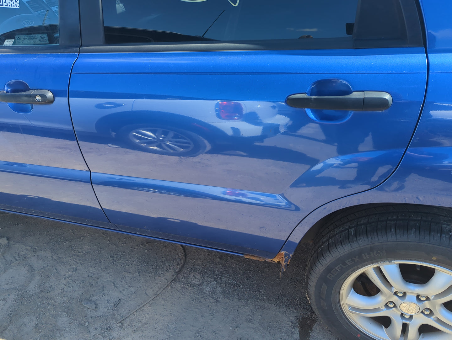 2005-2010 Kia Sportage Driver Rear Door Oem 5017556 - Oemusedautoparts1.com
