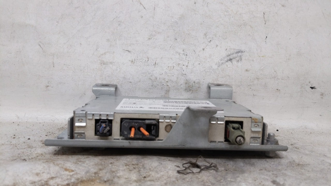 2008-2012 Land Rover Lr2 Radio AM FM Cd Player Receiver Replacement P/N:6W8319A028AF Fits Fits 2008 2009 2010 2011 2012 2013