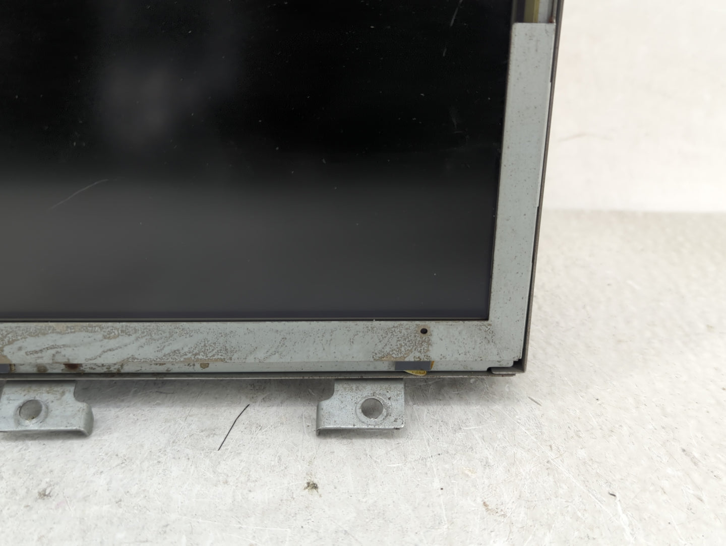 2008-2012 Land Rover Lr2 Information Display Screen - Oemusedautoparts1.com