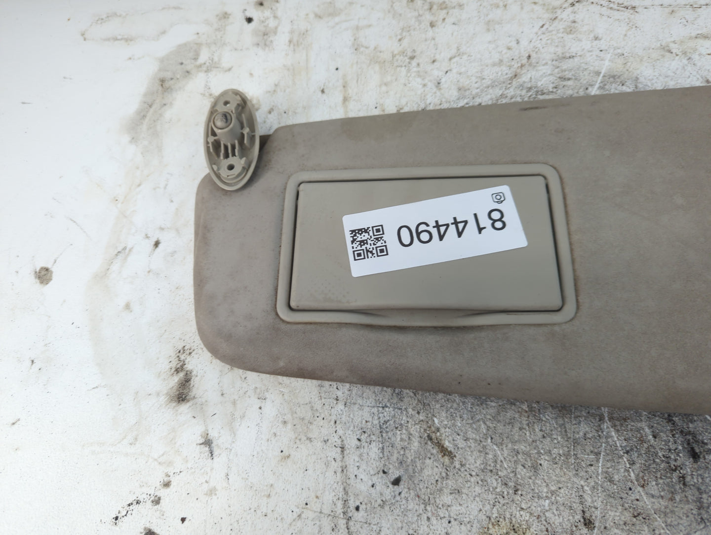 2008-2012 Land Rover Lr2 Sun Visor Shade Replacement Driver Left Mirror Fits Fits 2008 2009 2010 2011 2012 OEM Used Auto Par