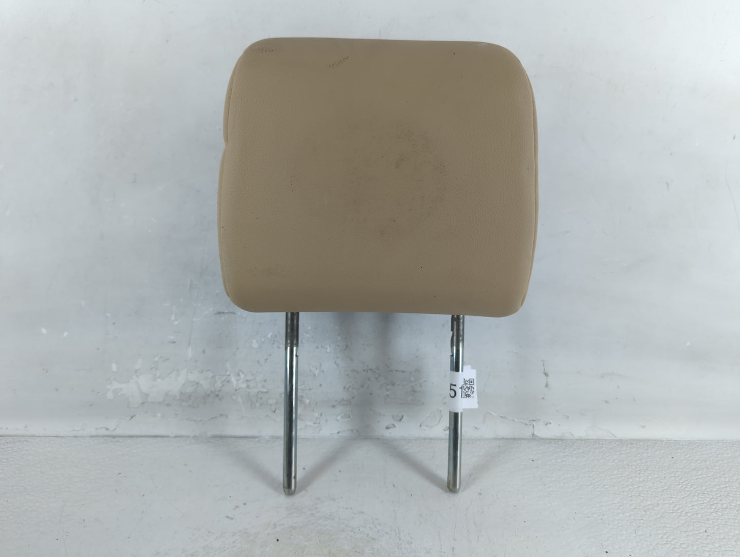 2008 Land Rover Lr2 Headrest Head Rest Front Driver Passenger Seat Fits OEM Used Auto Parts - Oemusedautoparts1.com
