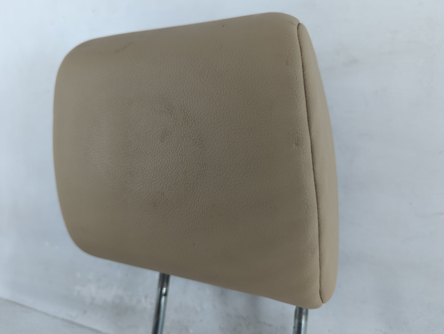 2008 Land Rover Lr2 Headrest Head Rest Front Driver Passenger Seat Fits OEM Used Auto Parts - Oemusedautoparts1.com