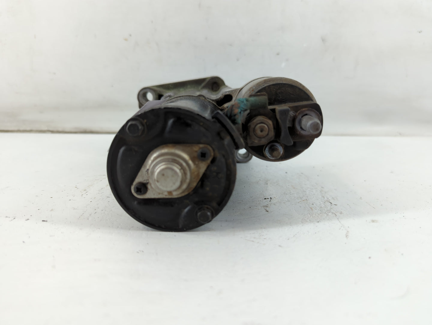 2008-2012 Land Rover Lr2 Car Starter Motor Solenoid OEM P/N:6G9N-11000-LB Fits Fits 2008 2009 2010 2011 2012 OEM Used Auto P